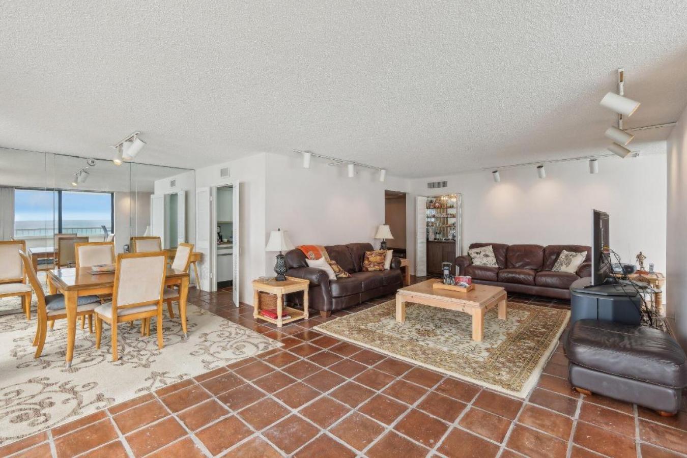 Singer Island, Palm Beach, 33404, United States, 2 Bedrooms Bedrooms, ,2 BathroomsBathrooms,Residential,For Sale,2013118