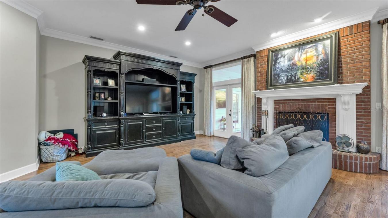 LAKELAND, Polk, 33813, United States, 5 Bedrooms Bedrooms, ,4 BathroomsBathrooms,Residential,For Sale,2013116