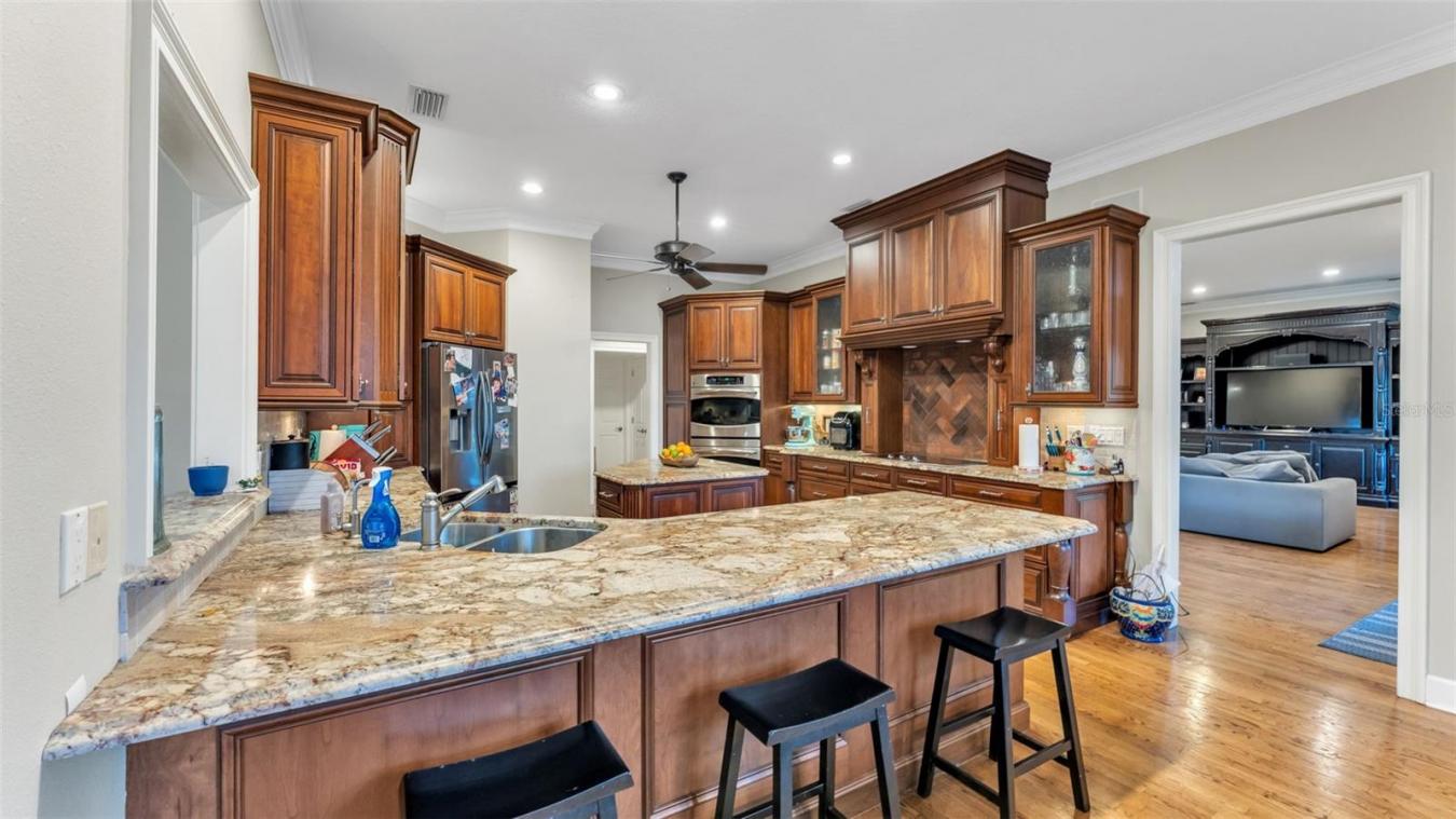 LAKELAND, Polk, 33813, United States, 5 Bedrooms Bedrooms, ,4 BathroomsBathrooms,Residential,For Sale,2013116