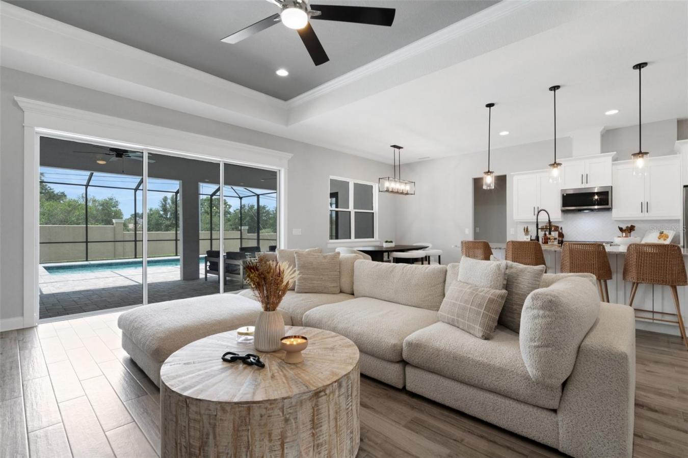 LAKELAND, Polk, 33812, United States, 4 Bedrooms Bedrooms, ,3 BathroomsBathrooms,Residential,For Sale,2013115