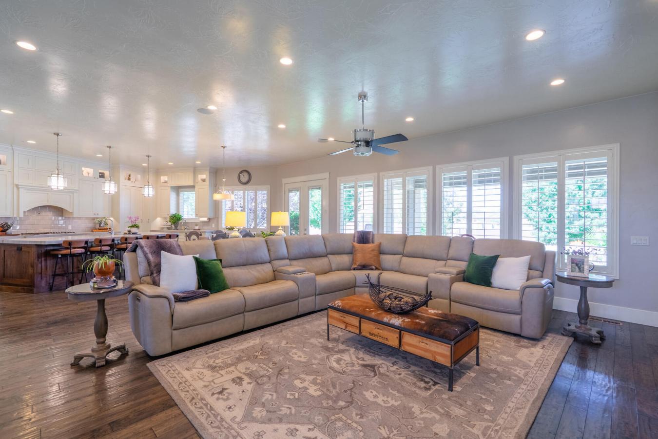 Washington, Washington, 84780, United States, 6 Bedrooms Bedrooms, ,4 BathroomsBathrooms,Residential,For Sale,2013112