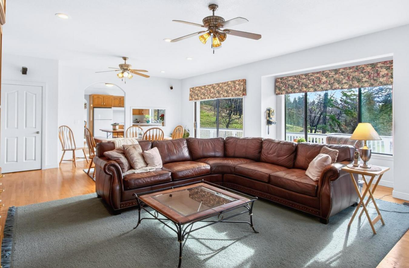 Placerville, El Dorado, 95667, United States, 4 Bedrooms Bedrooms, ,4 BathroomsBathrooms,Residential,For Sale,2015393