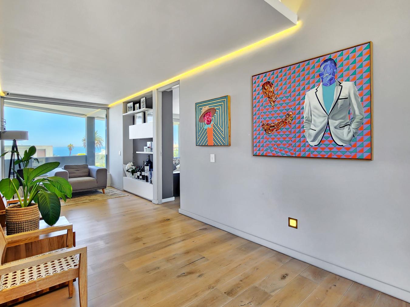 Cape Town, South Africa, 5 Bedrooms Bedrooms, ,5 BathroomsBathrooms,Residential,For Sale,2013377