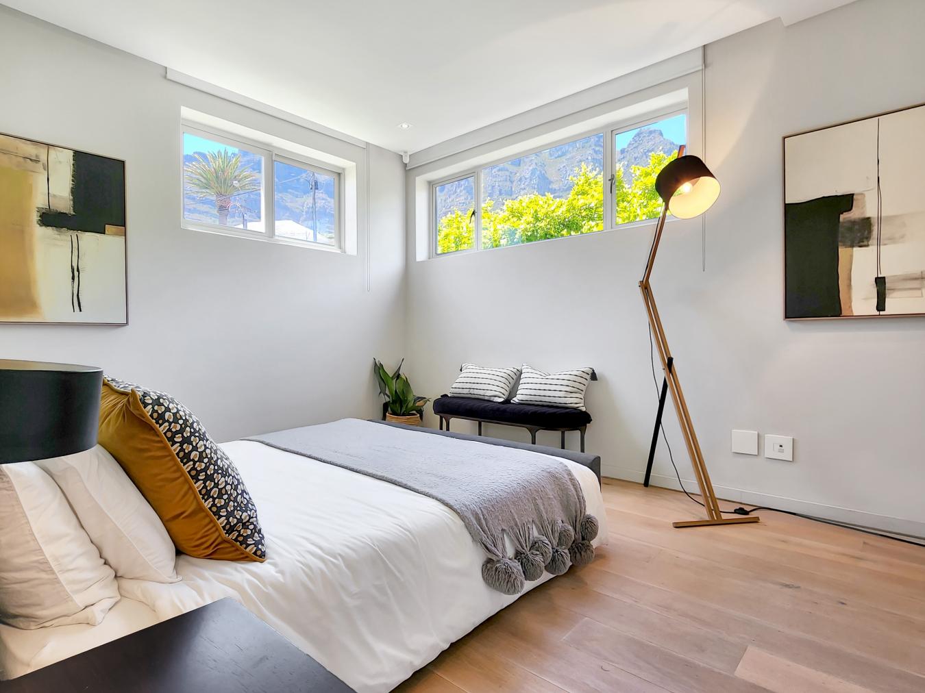 Cape Town, South Africa, 5 Bedrooms Bedrooms, ,5 BathroomsBathrooms,Residential,For Sale,2013377