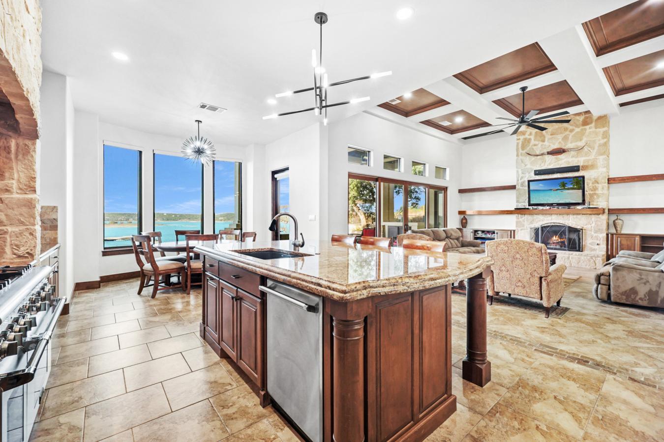 Lago Vista, Travis, 78645, United States, 4 Bedrooms Bedrooms, ,4 BathroomsBathrooms,Residential,For Sale,2015187