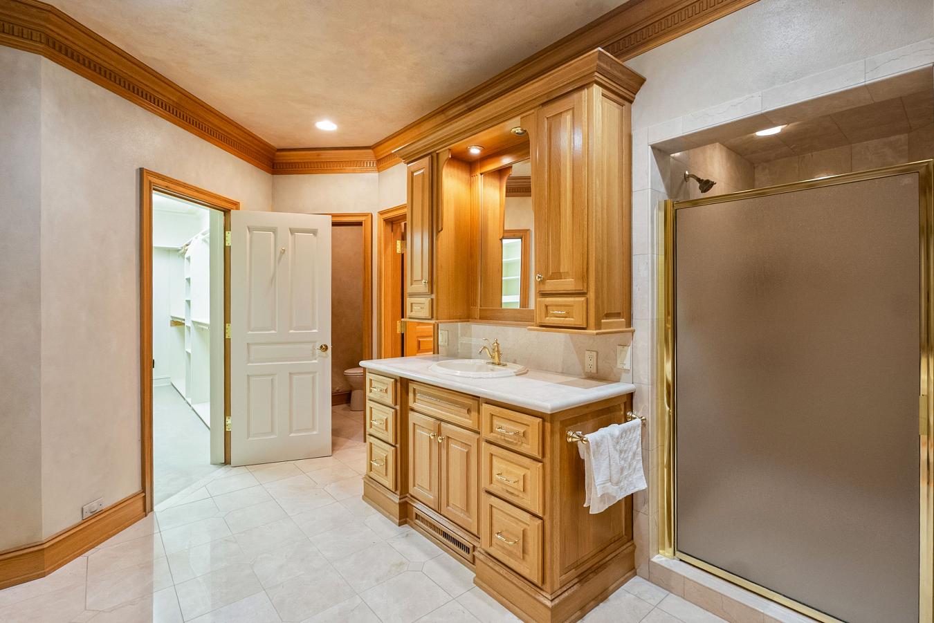 American falls, Power, 83210, United States, 4 Bedrooms Bedrooms, ,4 BathroomsBathrooms,Residential,For Sale,2015186