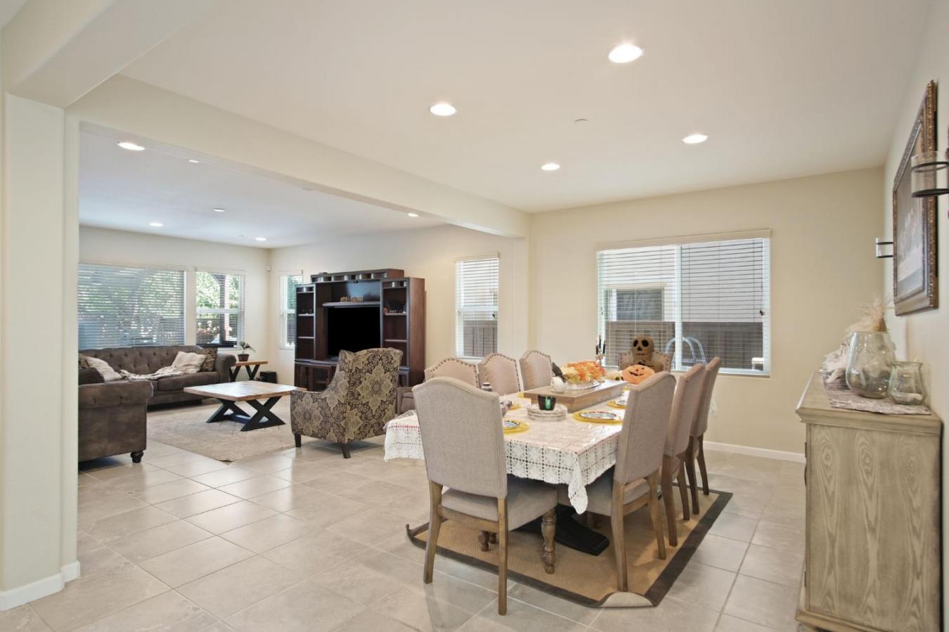 Tracy, San Joaquin, 95377, United States, 4 Bedrooms Bedrooms, ,3 BathroomsBathrooms,Residential,For Sale,2013370