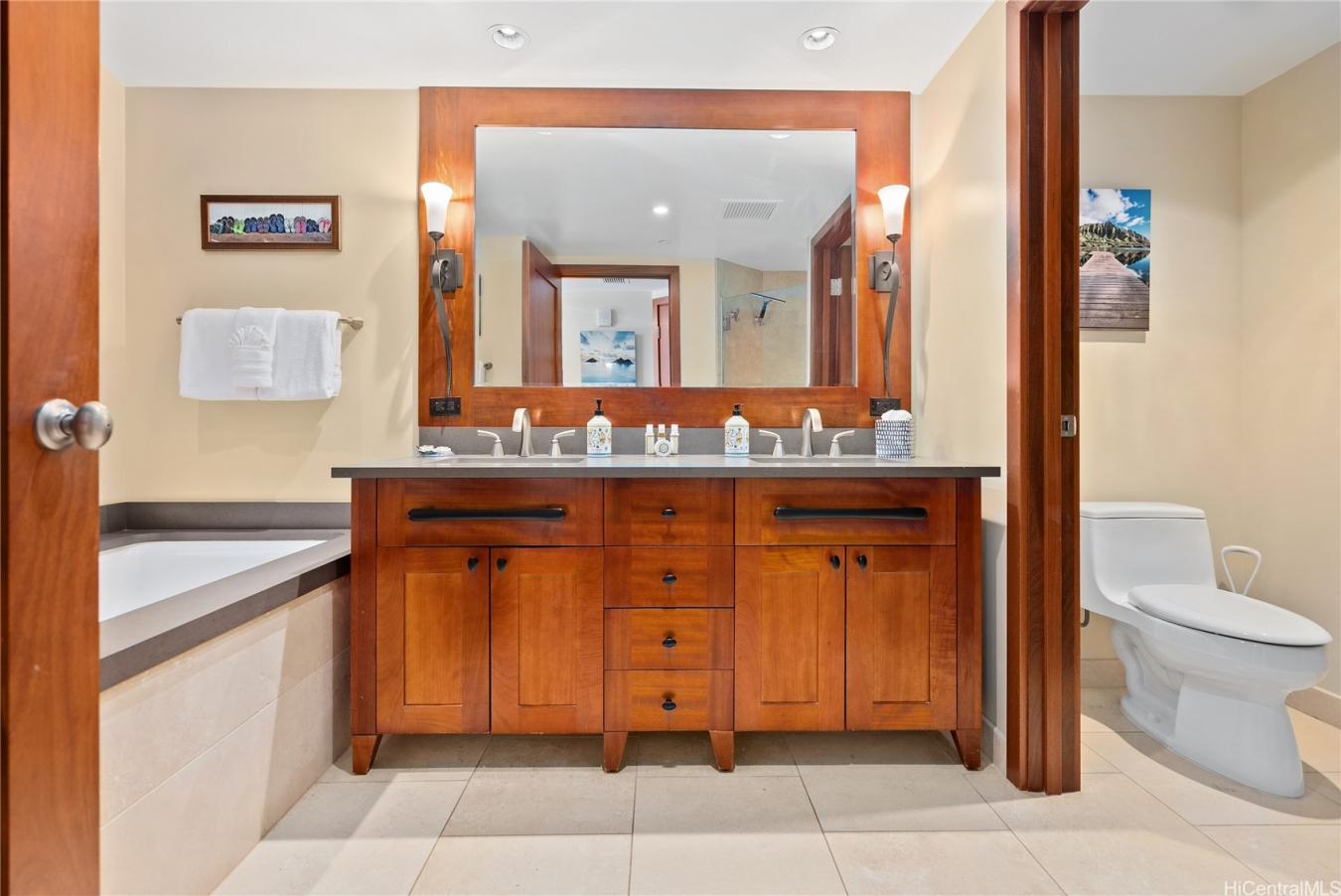 Kapolei, Oahu, 96707, United States, 3 Bedrooms Bedrooms, ,3 BathroomsBathrooms,Residential,For Sale,2013369