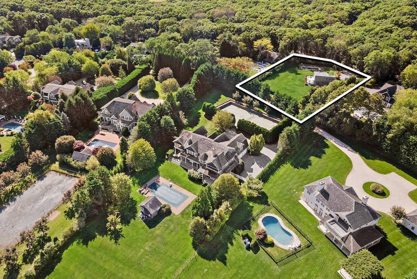 700 Edge of Woods Road, Southampton, NY, 11976, United States, 3 Bedrooms Bedrooms, ,2 BathroomsBathrooms,Residential,For Sale,700 Edge of Woods Road,222799