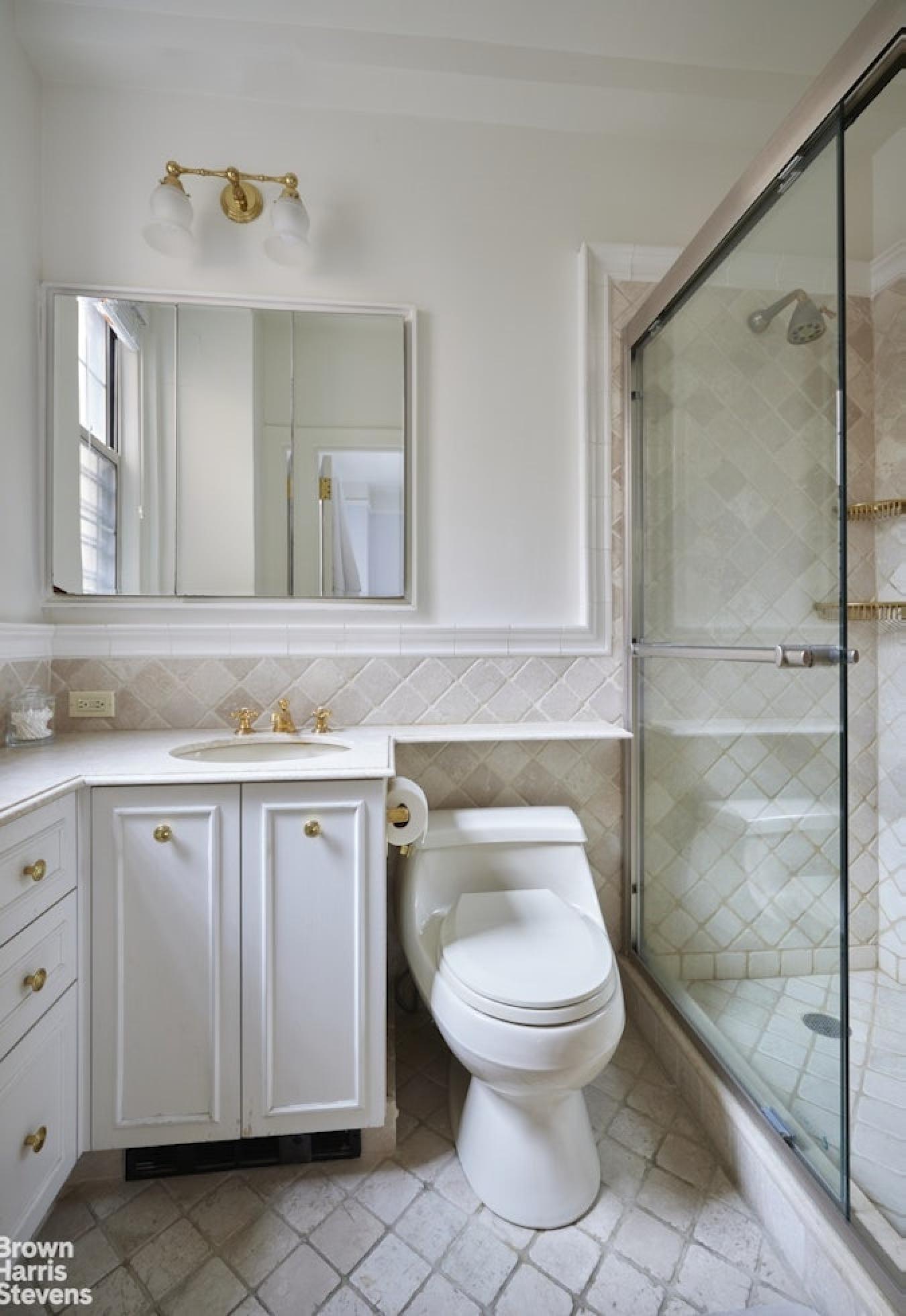 New York, New York, 10128, United States, 2 Bedrooms Bedrooms, ,2 BathroomsBathrooms,Residential,For Sale,2013348