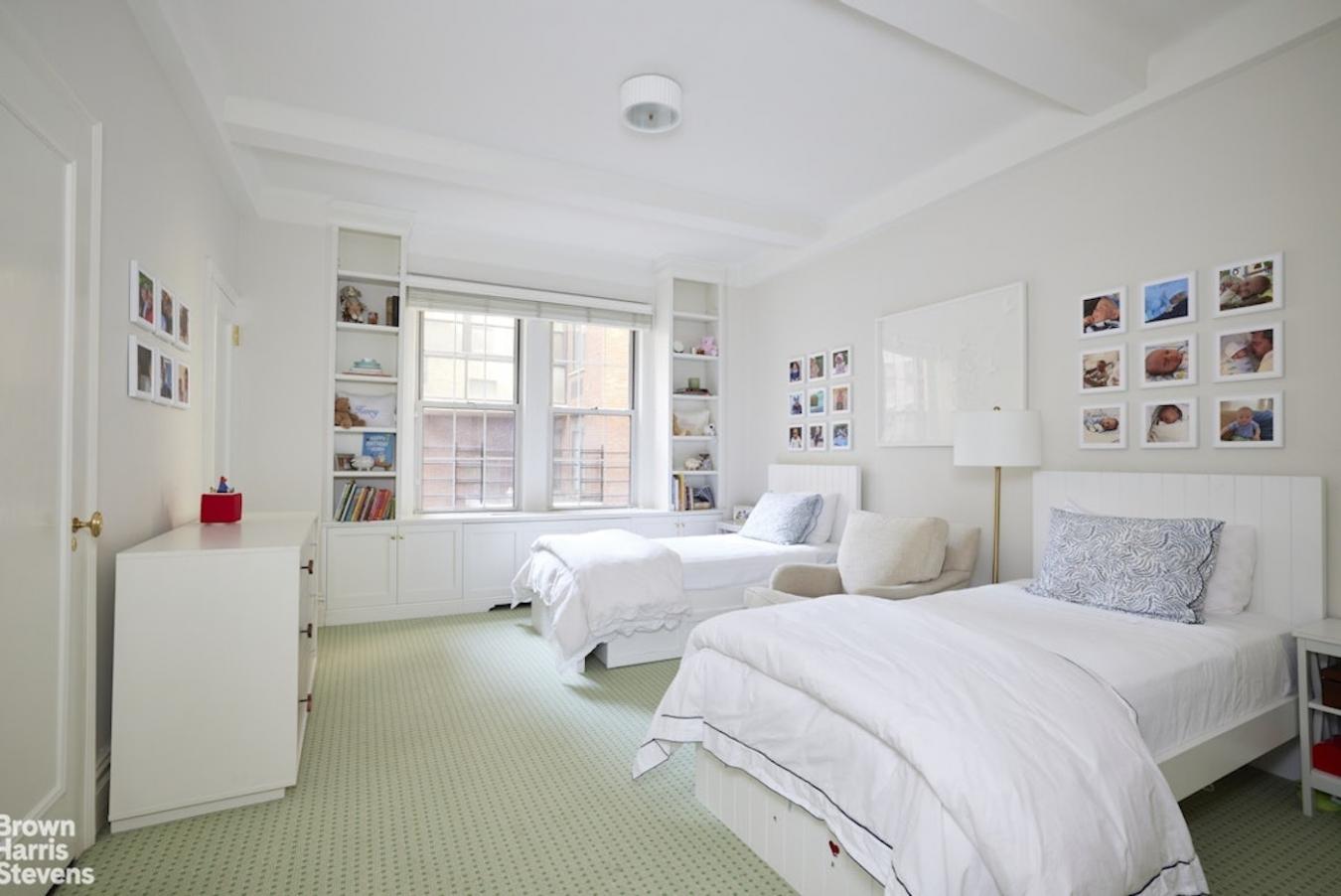New York, New York, 10128, United States, 2 Bedrooms Bedrooms, ,2 BathroomsBathrooms,Residential,For Sale,2013348