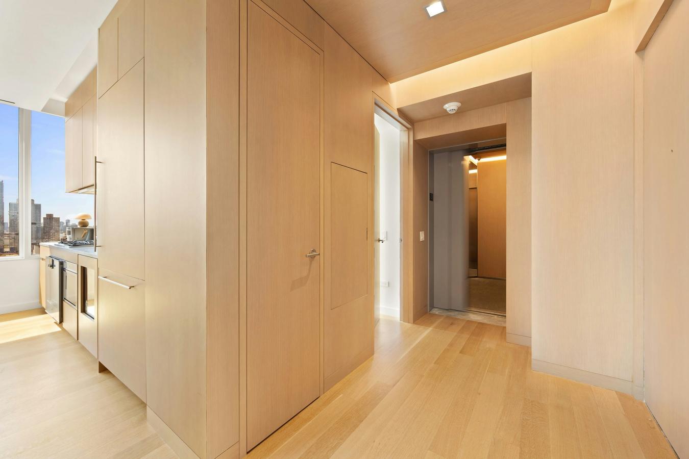 New York, New York, 10019, United States, 2 Bedrooms Bedrooms, ,2 BathroomsBathrooms,Residential,For Sale,2013346