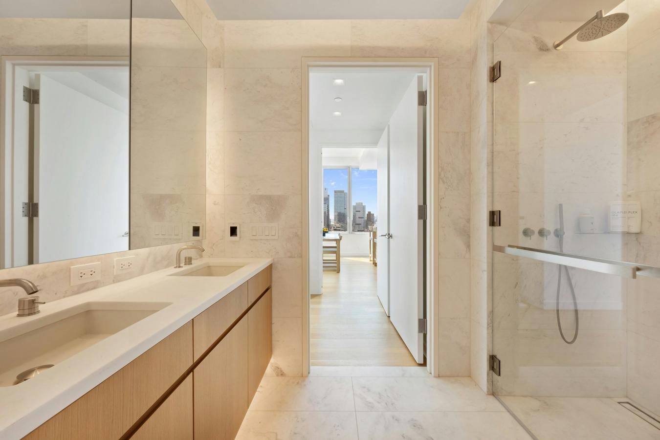 New York, New York, 10019, United States, 2 Bedrooms Bedrooms, ,2 BathroomsBathrooms,Residential,For Sale,2013346