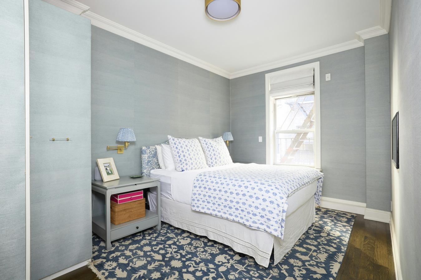 New York, New York, 10128, United States, 2 Bedrooms Bedrooms, ,2 BathroomsBathrooms,Residential,For Sale,2013338