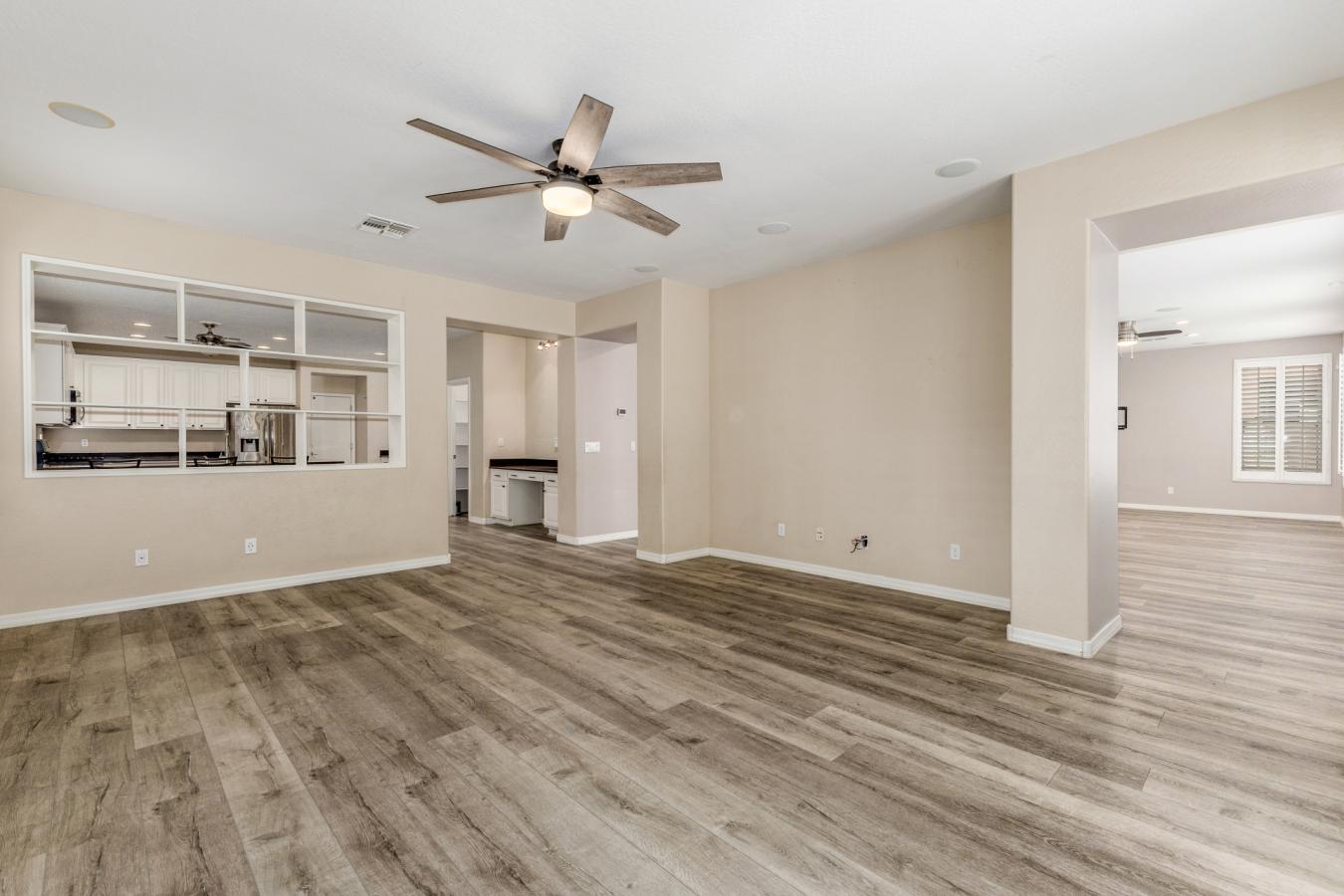 Surprise, Maricopa, 85379, United States, 4 Bedrooms Bedrooms, ,3 BathroomsBathrooms,Residential,For Sale,2013337