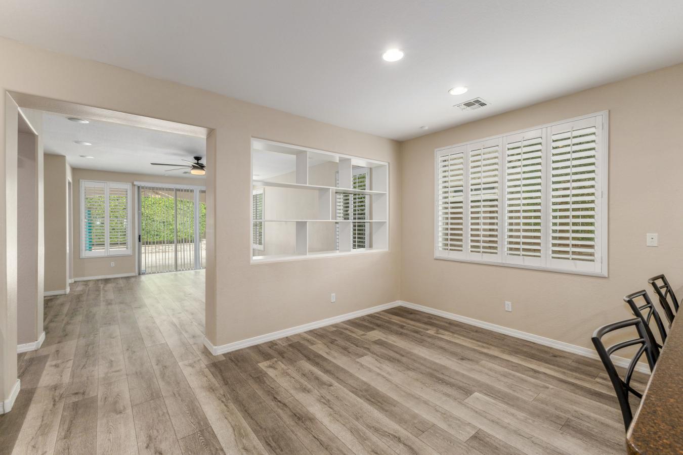 Surprise, Maricopa, 85379, United States, 4 Bedrooms Bedrooms, ,3 BathroomsBathrooms,Residential,For Sale,2013337