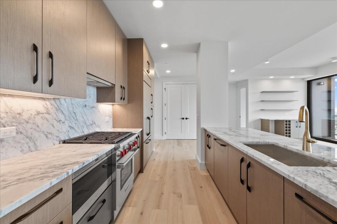 Durham, Durham, 27701, United States, 2 Bedrooms Bedrooms, ,2 BathroomsBathrooms,Residential,For Sale,2013597