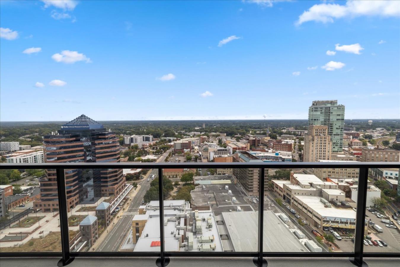 Durham, Durham, 27701, United States, 2 Bedrooms Bedrooms, ,2 BathroomsBathrooms,Residential,For Sale,2013597