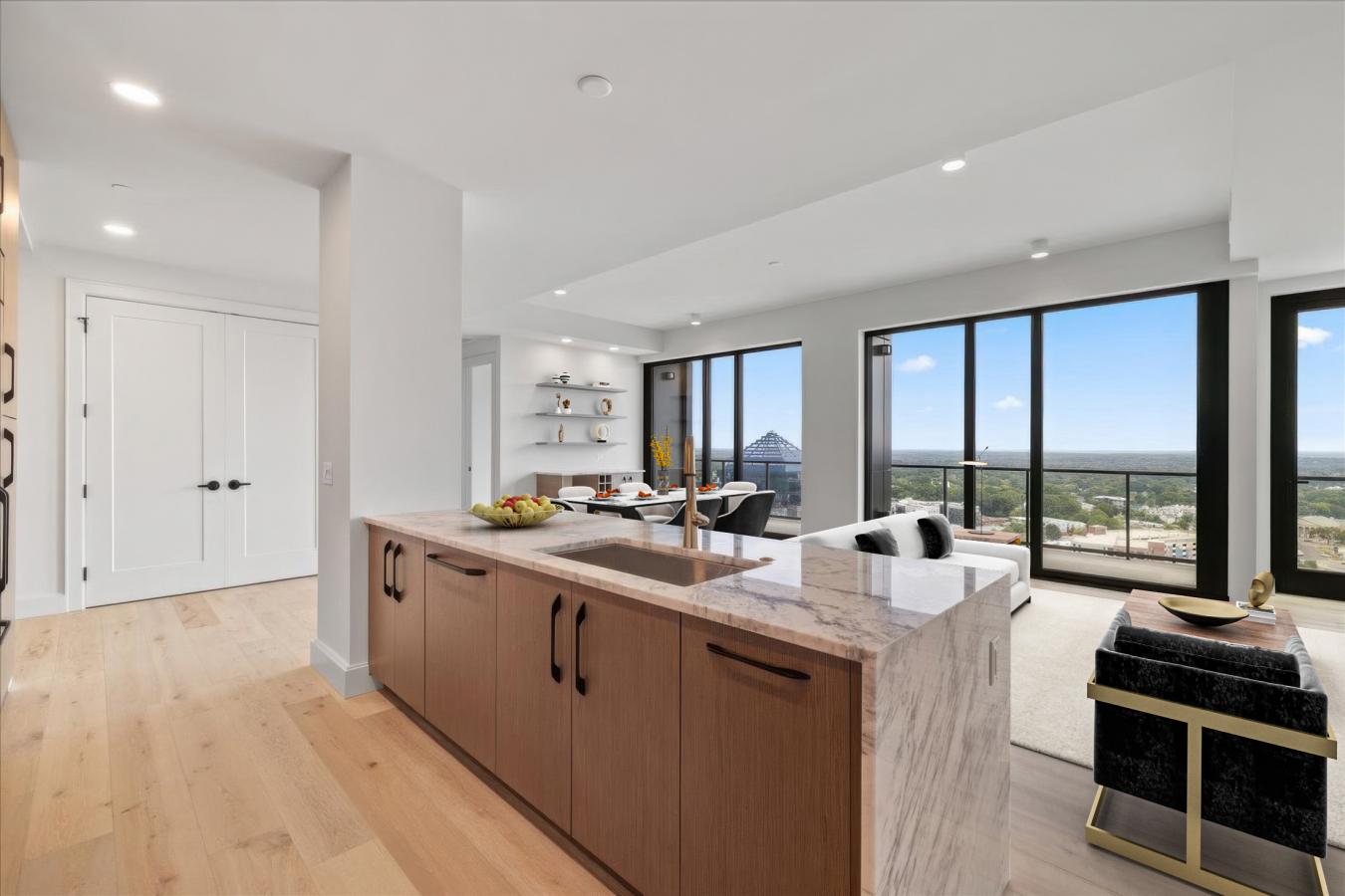 Durham, Durham, 27701, United States, 2 Bedrooms Bedrooms, ,2 BathroomsBathrooms,Residential,For Sale,2013597