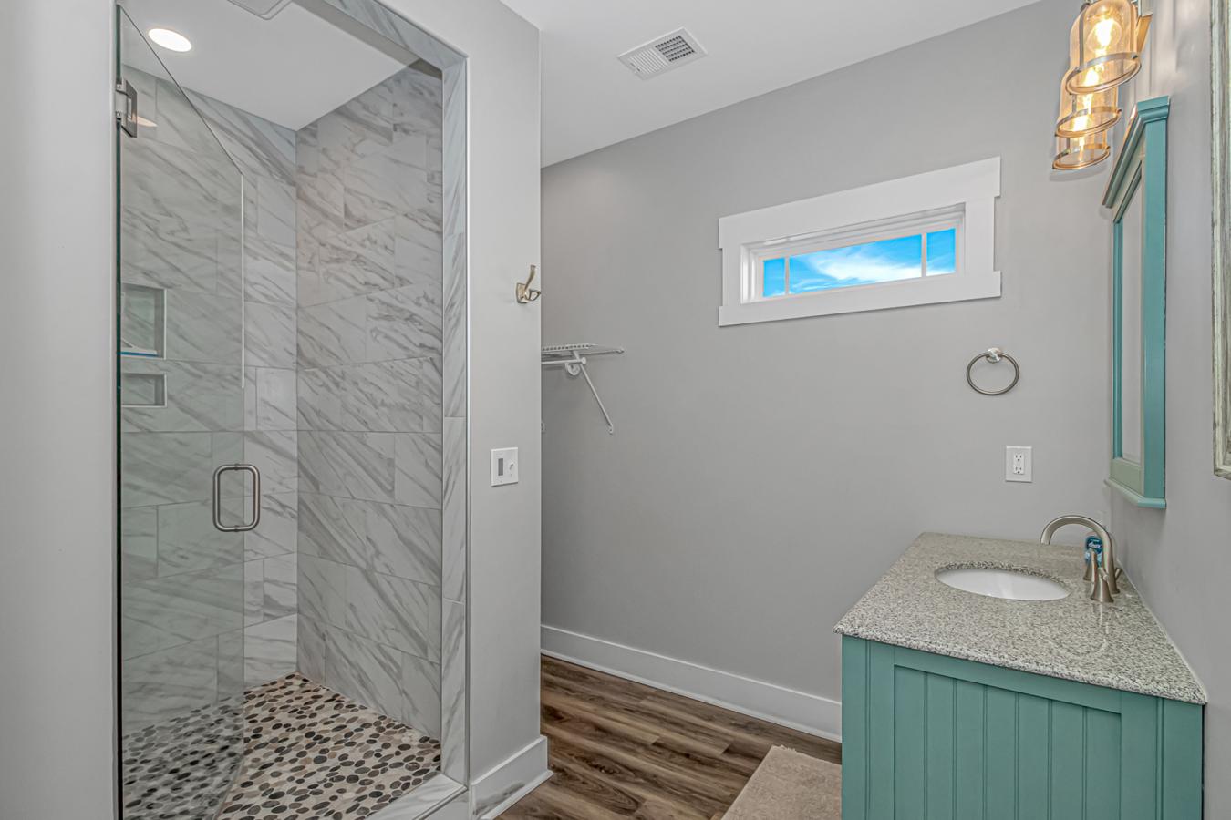 Myrtle Beach, South Carolina, 29575, United States, 6 Bedrooms Bedrooms, ,3 BathroomsBathrooms,Residential,For Sale,2013336