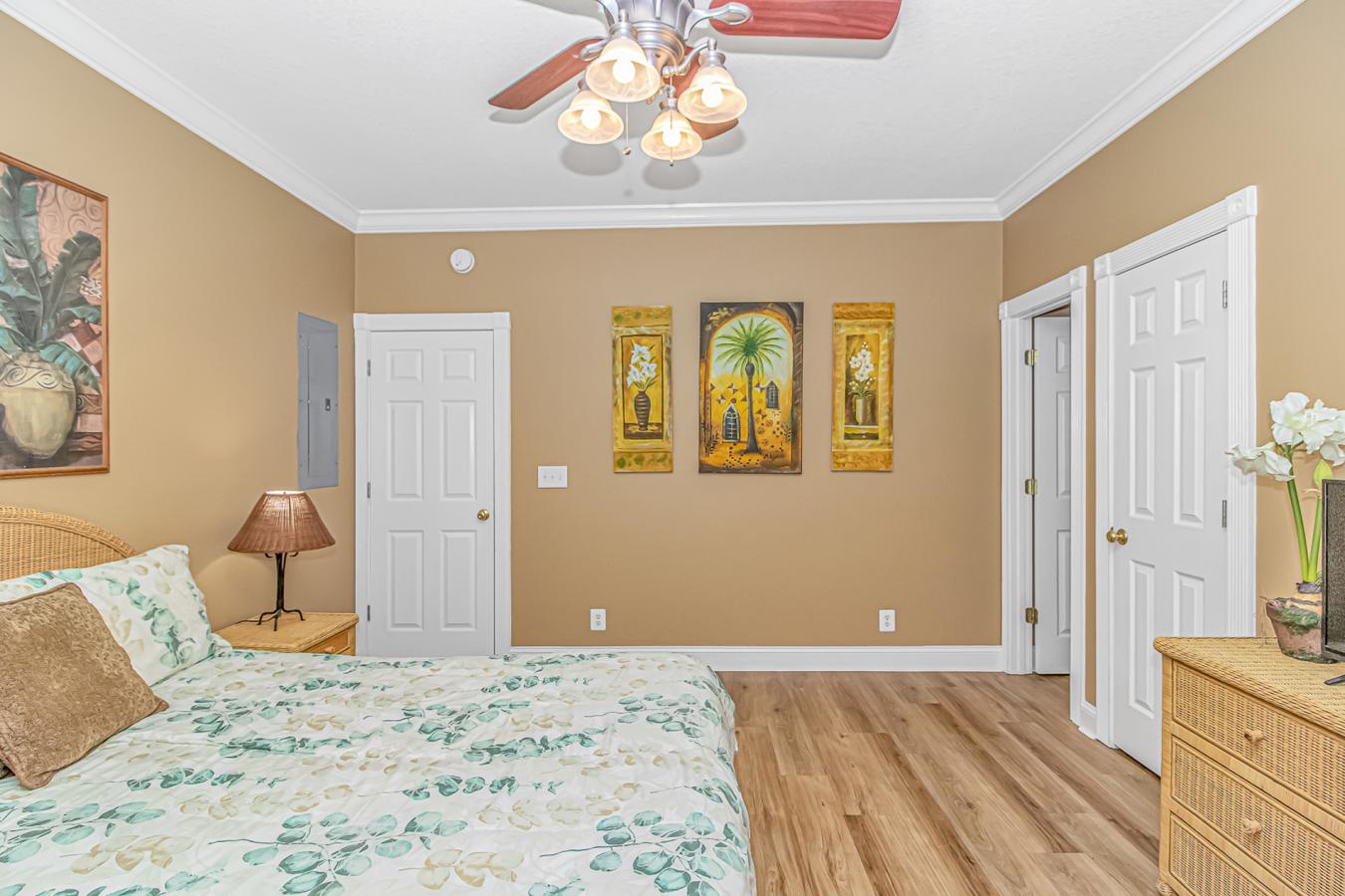 Myrtle Beach, South Carolina, 29575, United States, 5 Bedrooms Bedrooms, ,2 BathroomsBathrooms,Residential,For Sale,2013334