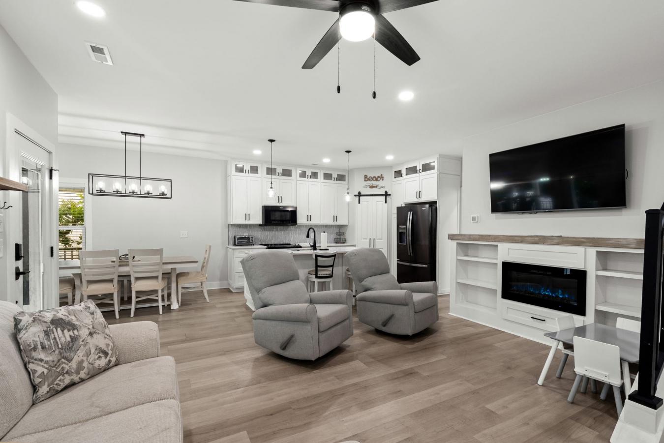 Myrtle Beach, South Carolina, 29575, United States, 5 Bedrooms Bedrooms, ,3 BathroomsBathrooms,Residential,For Sale,2013333