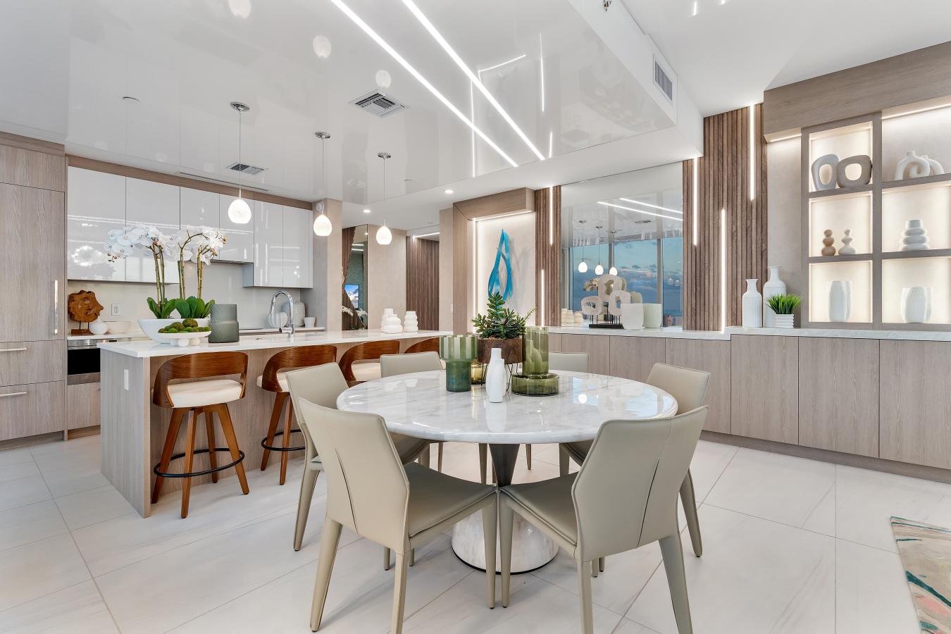 Fort Lauderdale, Florida, 33304, United States, 2 Bedrooms Bedrooms, ,2 BathroomsBathrooms,Residential,For Sale,2013327