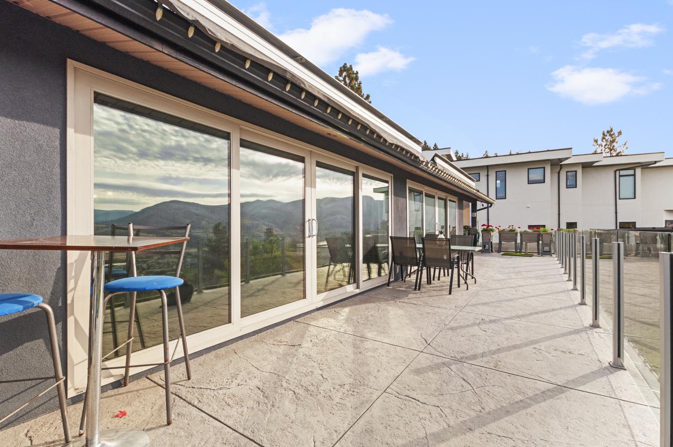 Penticton, BC, V2A 7T1, Canada, 6 Bedrooms Bedrooms, ,4 BathroomsBathrooms,Residential,For Sale,2013325