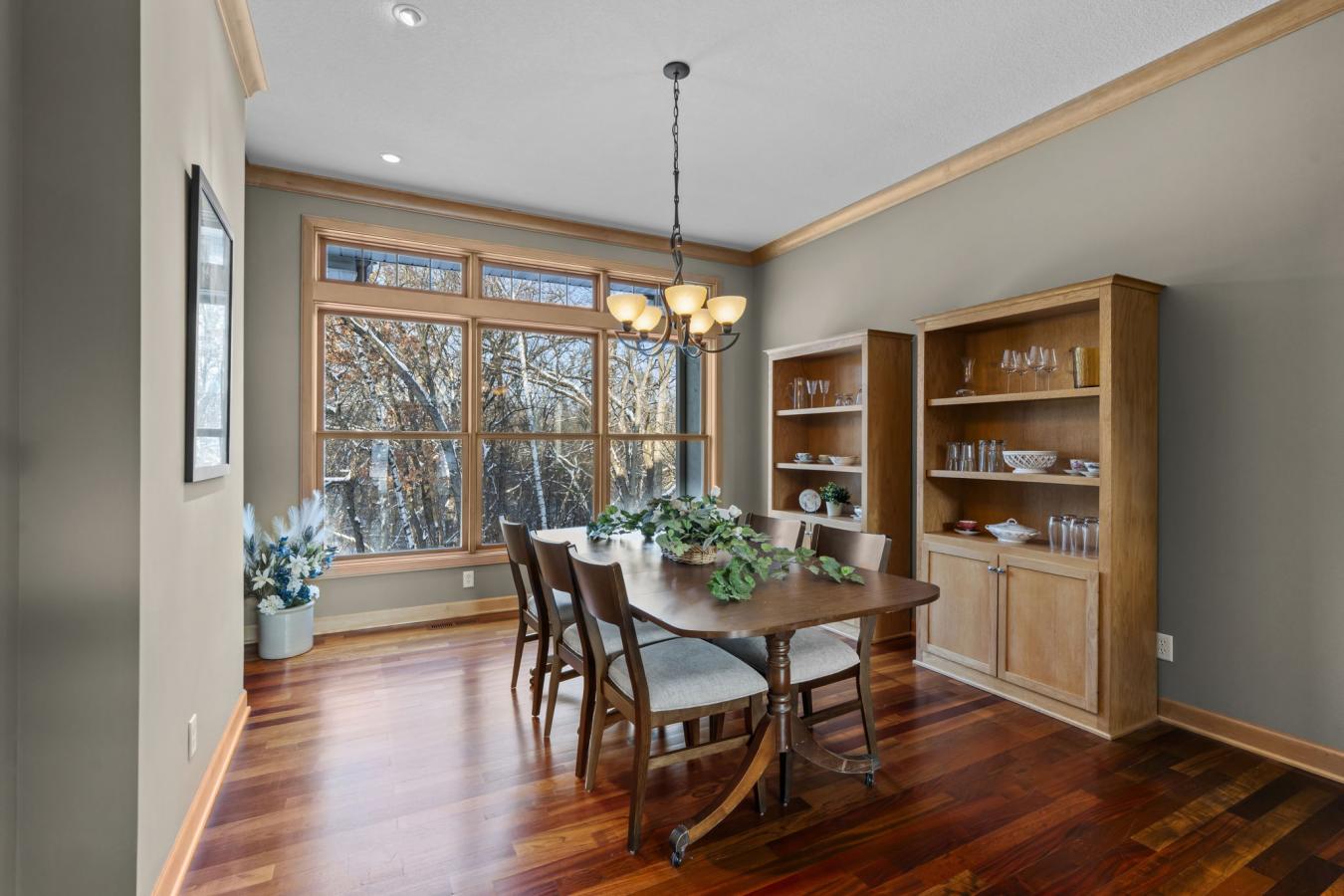 Inver Grove Heights, Dakota, 55077, United States, 5 Bedrooms Bedrooms, ,4 BathroomsBathrooms,Residential,For Sale,2013324