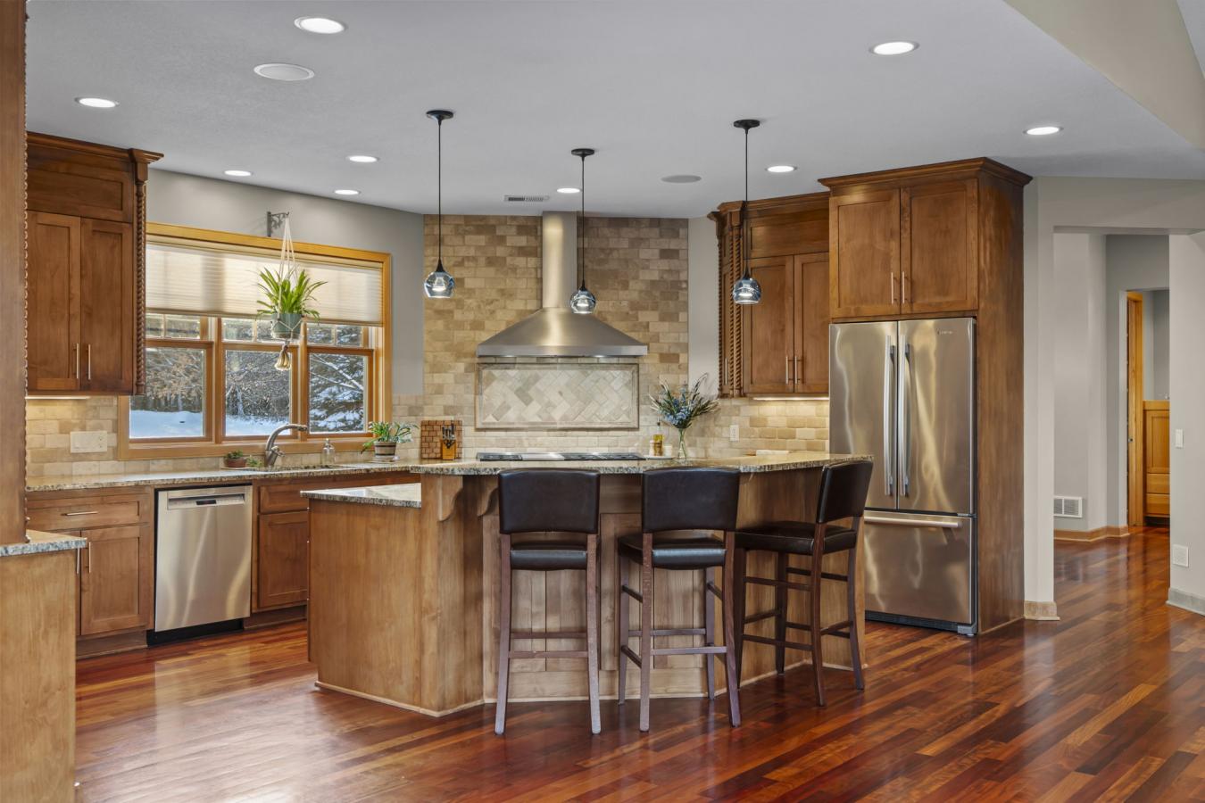 Inver Grove Heights, Dakota, 55077, United States, 5 Bedrooms Bedrooms, ,4 BathroomsBathrooms,Residential,For Sale,2013324