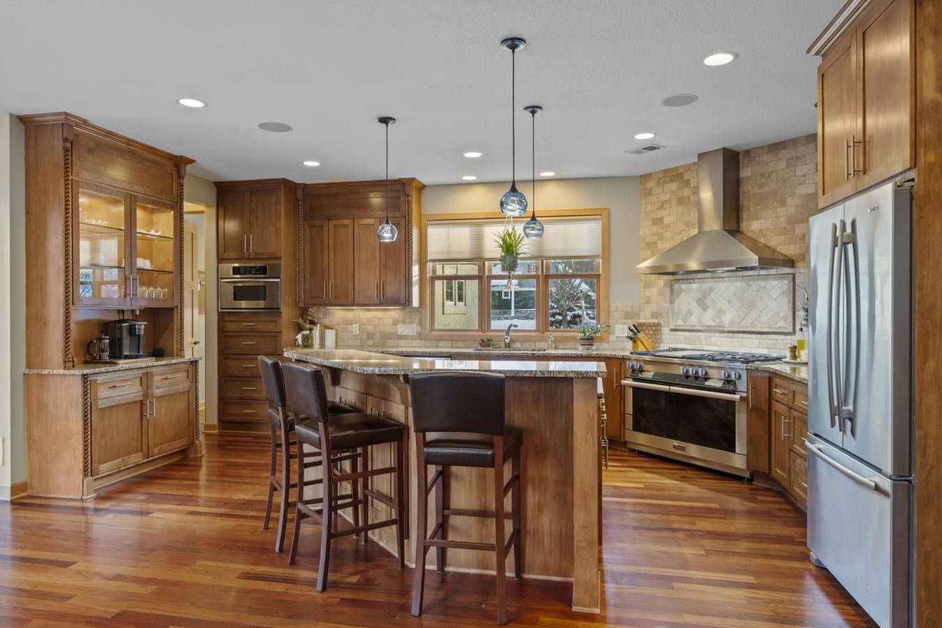 Inver Grove Heights, Dakota, 55077, United States, 5 Bedrooms Bedrooms, ,4 BathroomsBathrooms,Residential,For Sale,2013324