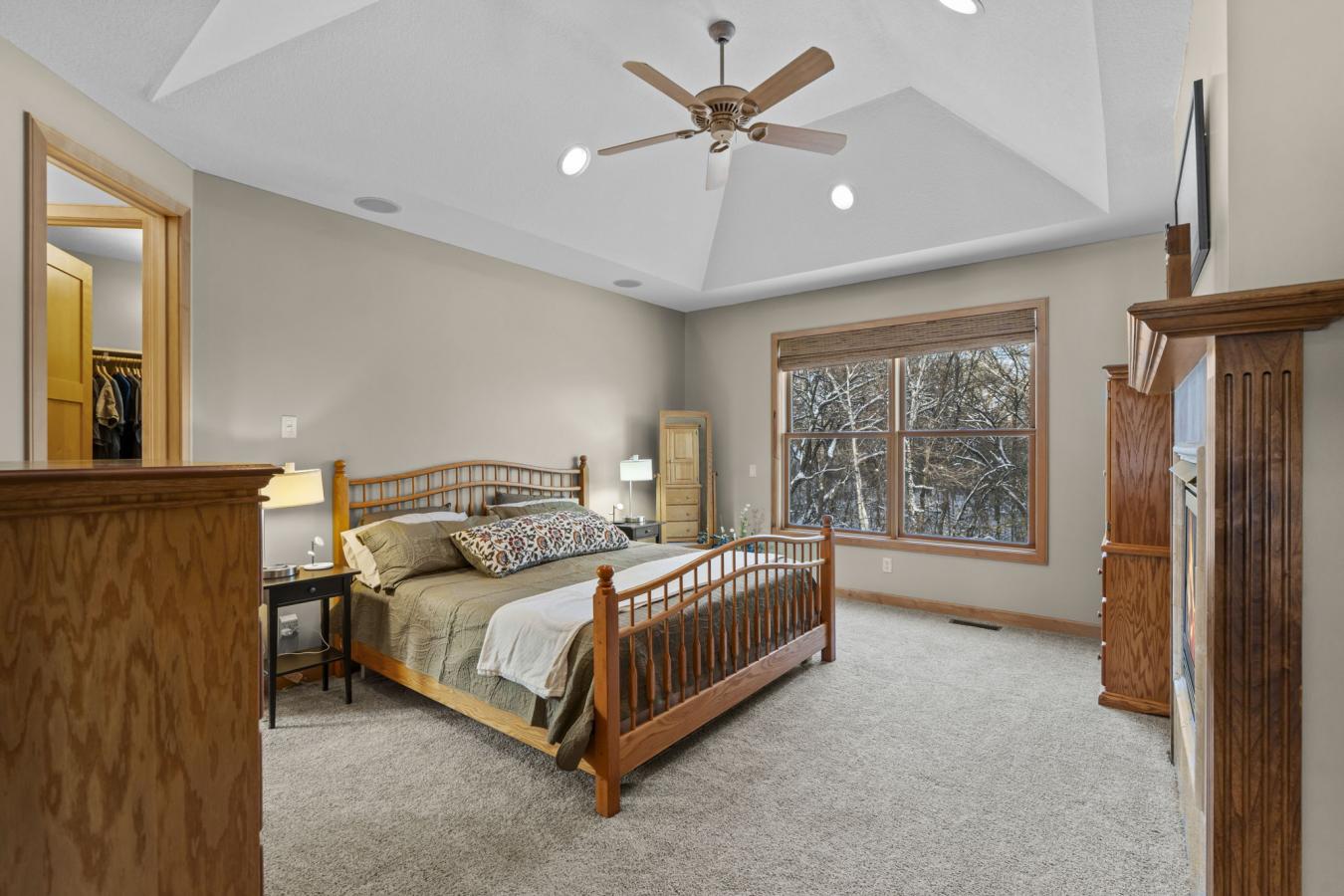 Inver Grove Heights, Dakota, 55077, United States, 5 Bedrooms Bedrooms, ,4 BathroomsBathrooms,Residential,For Sale,2013324