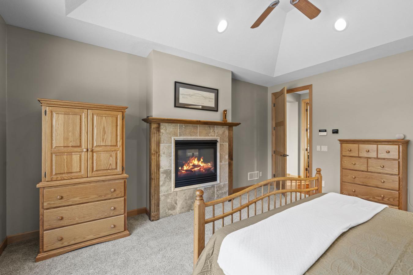 Inver Grove Heights, Dakota, 55077, United States, 5 Bedrooms Bedrooms, ,4 BathroomsBathrooms,Residential,For Sale,2013324