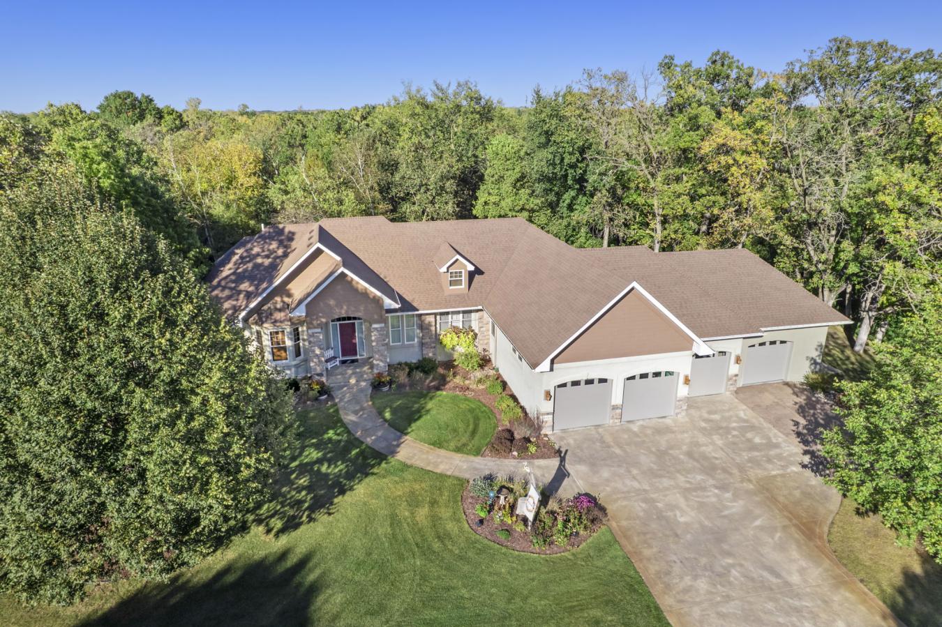 Inver Grove Heights, Dakota, 55077, United States, 5 Bedrooms Bedrooms, ,4 BathroomsBathrooms,Residential,For Sale,2013324