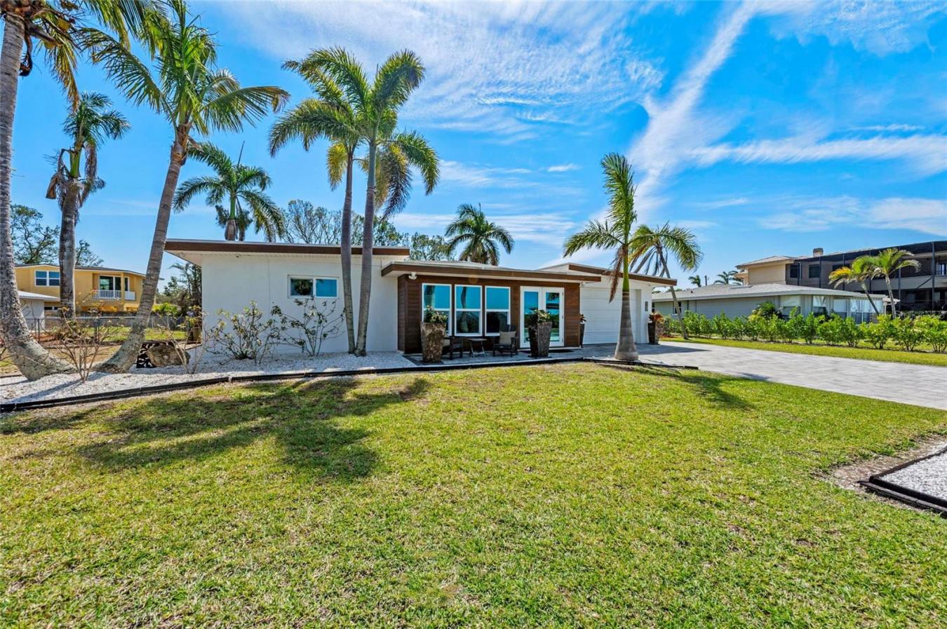 2014 Riverside Drive E, Bradenton, Manatee, 34208, United States, 2 Bedrooms Bedrooms, ,2 BathroomsBathrooms,Residential,For Sale,2014 Riverside Drive E,A4672794