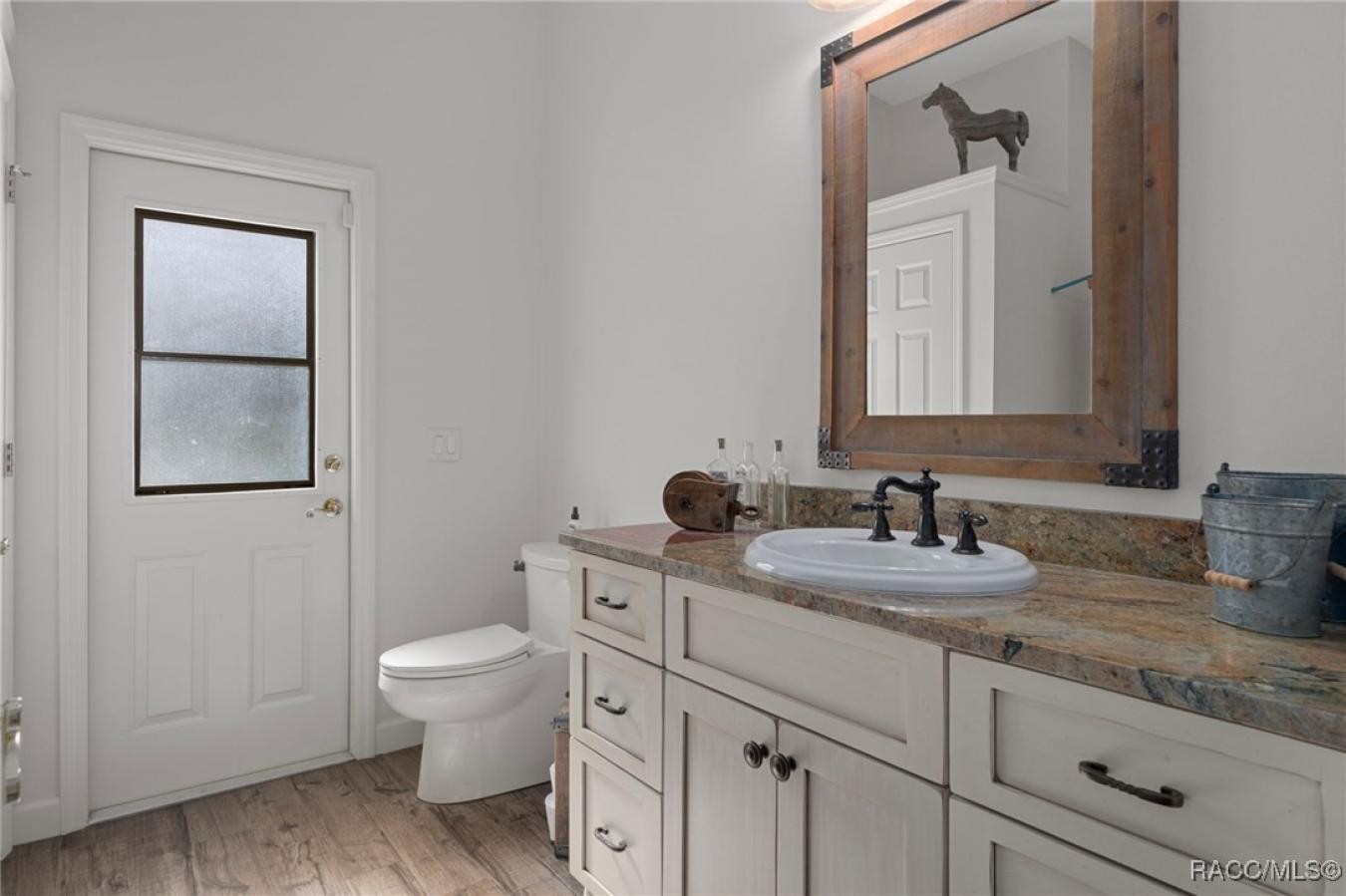 Beverly Hills, Citrus, 34465, United States, 5 Bedrooms Bedrooms, ,3 BathroomsBathrooms,Residential,For Sale,2013591