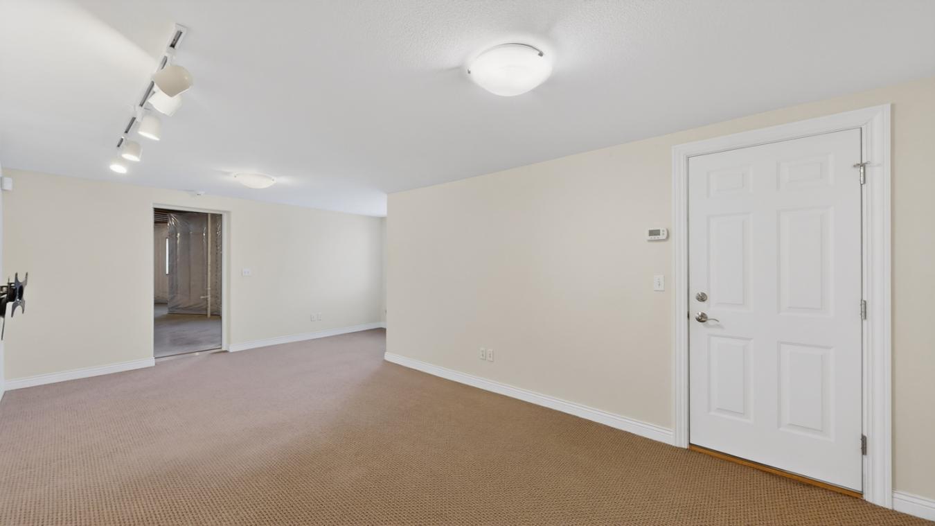 Oronoco, Olmsted, 55960, United States, 5 Bedrooms Bedrooms, ,3 BathroomsBathrooms,Residential,For Sale,2013848