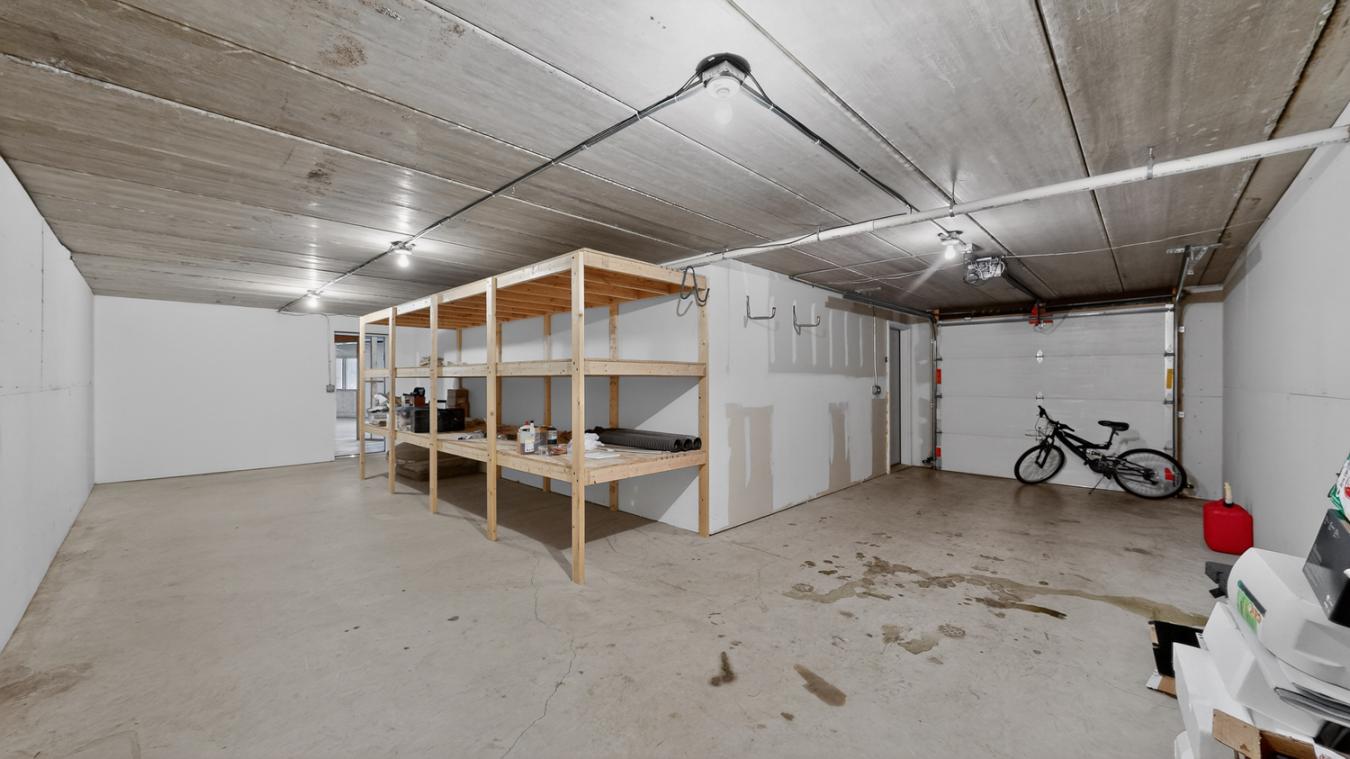 Oronoco, Olmsted, 55960, United States, 5 Bedrooms Bedrooms, ,3 BathroomsBathrooms,Residential,For Sale,2013848