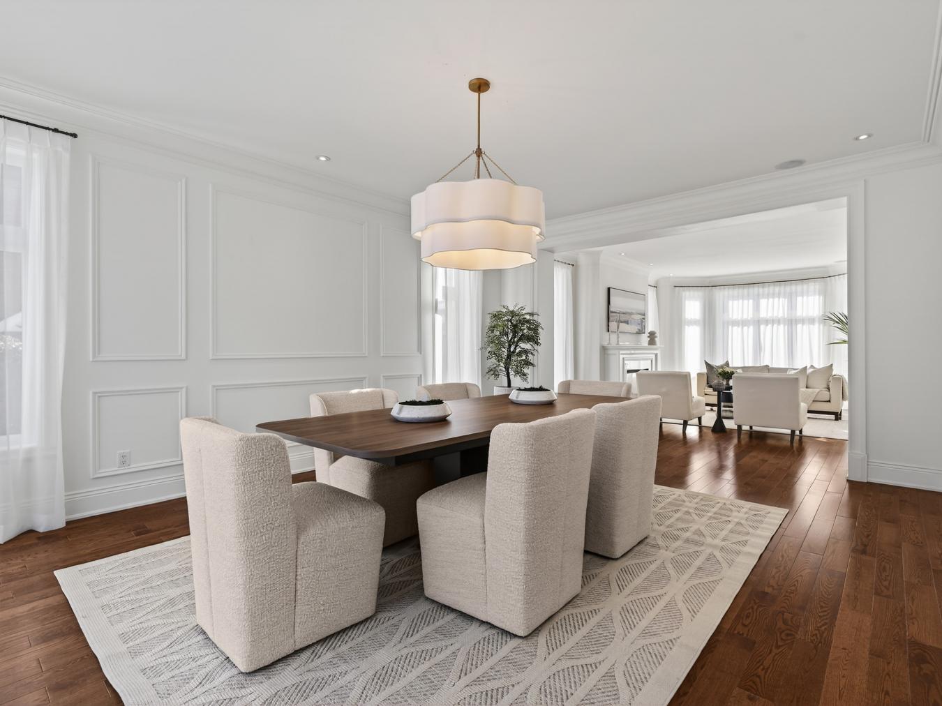 Brossard, QC, J4Y 0J1, Canada, 5 Bedrooms Bedrooms, ,3 BathroomsBathrooms,Residential,For Sale,2017814