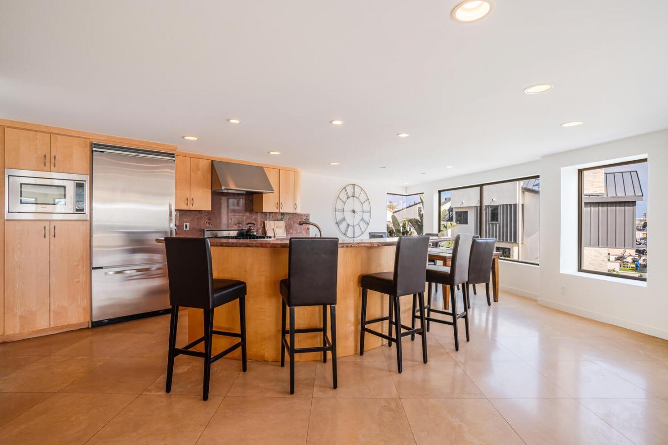 Oxnard, California, 93035, United States, 3 Bedrooms Bedrooms, ,4 BathroomsBathrooms,Residential,For Sale,2013588