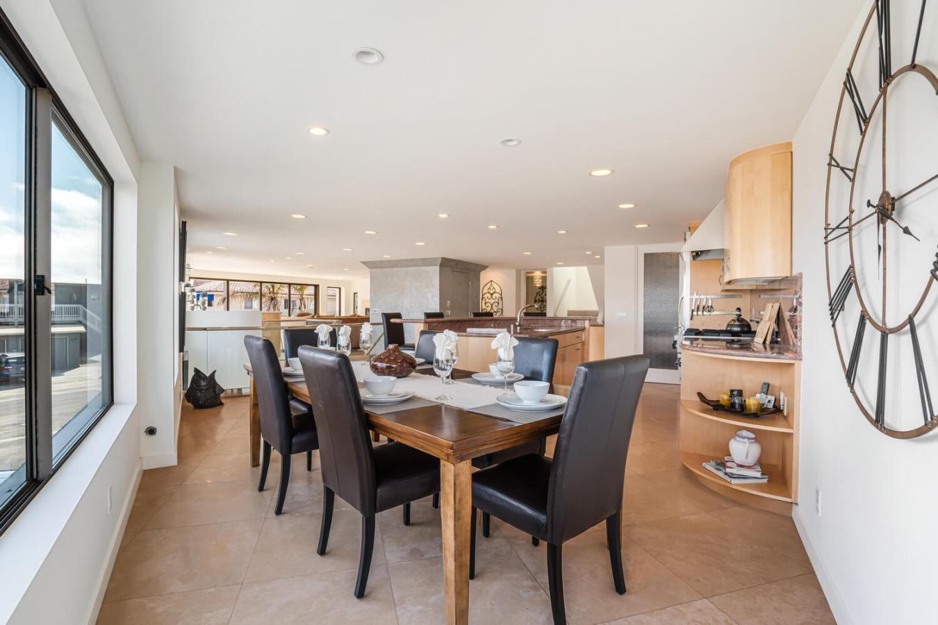 Oxnard, California, 93035, United States, 3 Bedrooms Bedrooms, ,4 BathroomsBathrooms,Residential,For Sale,2013588