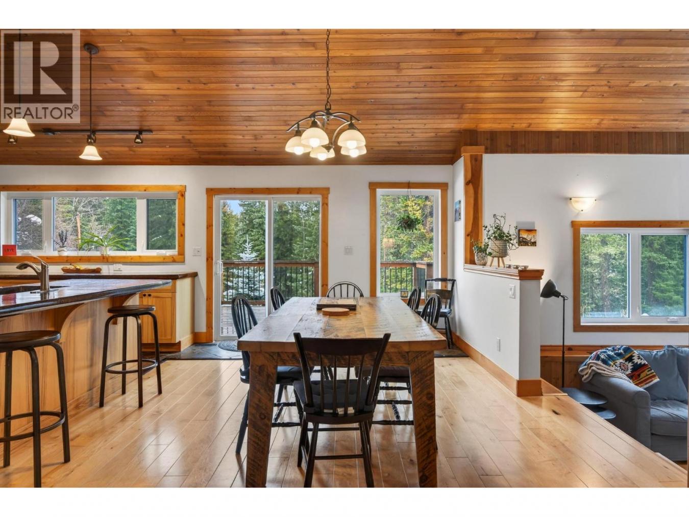 Golden, BC, V0A1H1, Canada, ,Residential,For Sale,2013844