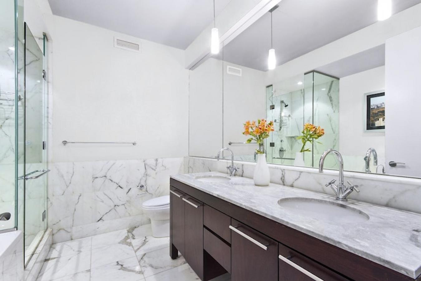 New York, New York, 10019, United States, 3 Bedrooms Bedrooms, ,3 BathroomsBathrooms,Residential,For Sale,2013839