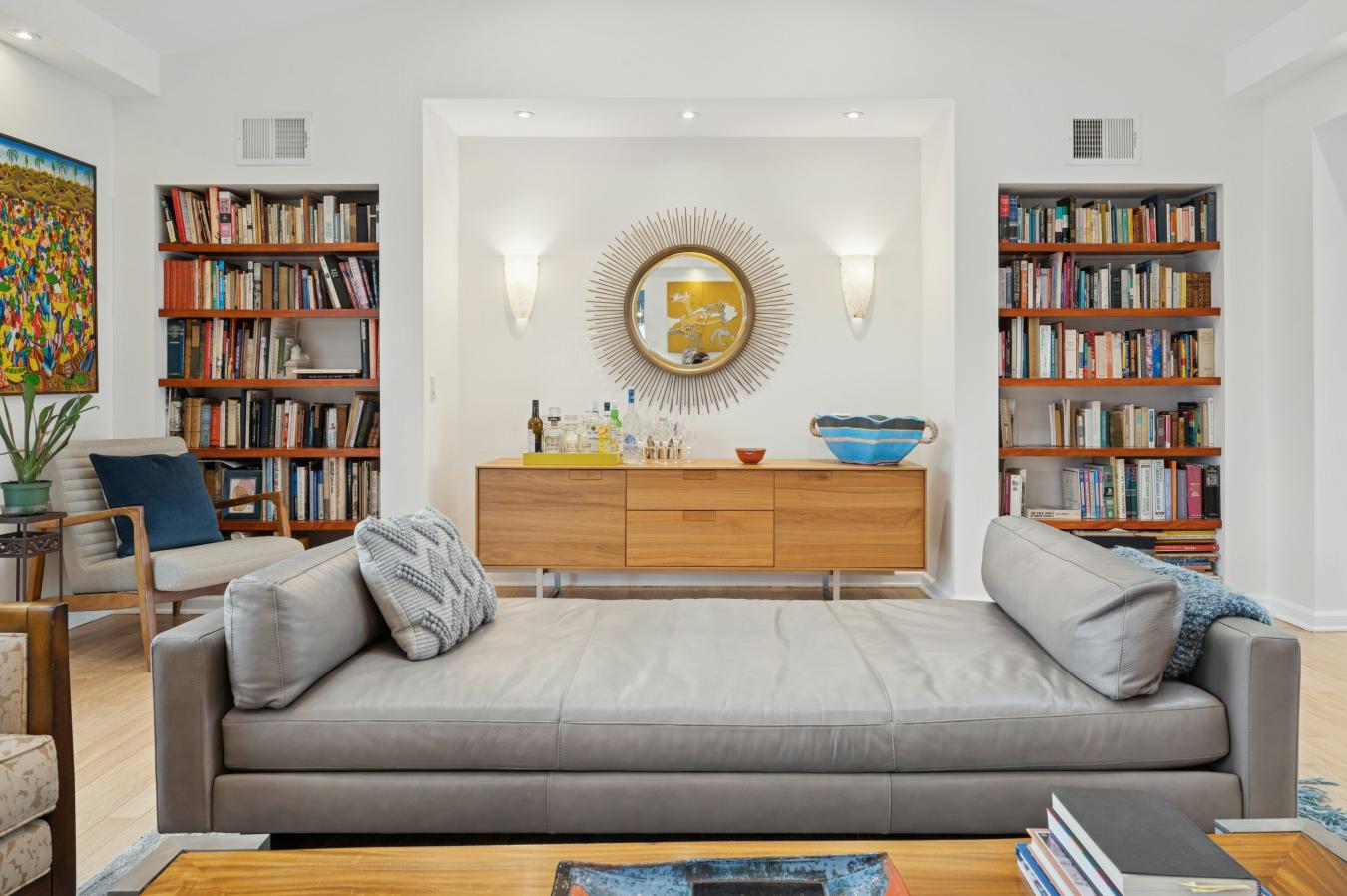 North Riverdale, New York, 10471, United States, 4 Bedrooms Bedrooms, ,3 BathroomsBathrooms,Residential,For Sale,2013838