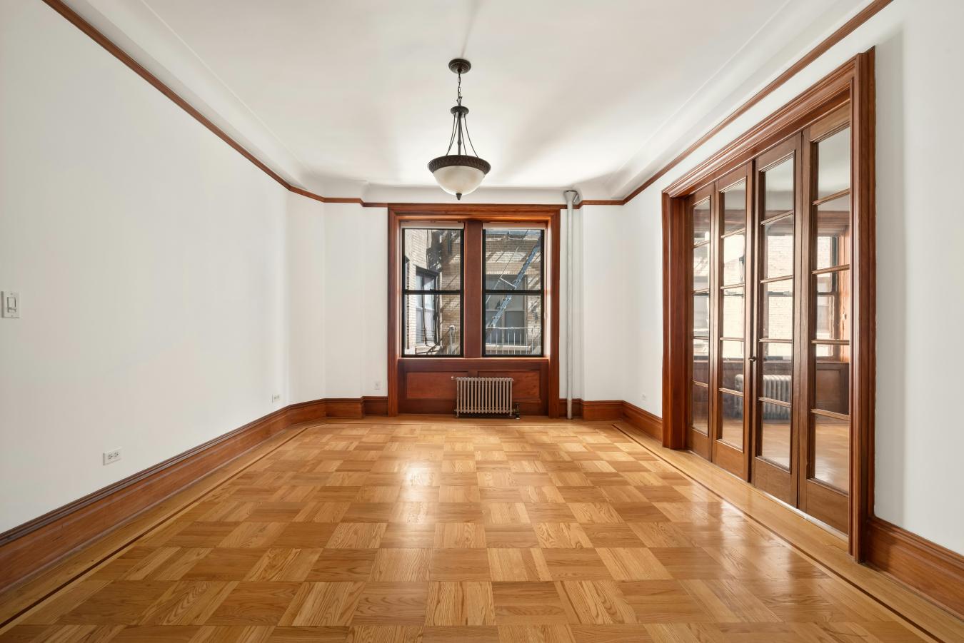 Washington Heights, New York, 10032, United States, 3 Bedrooms Bedrooms, ,2 BathroomsBathrooms,Residential,For Sale,2013834