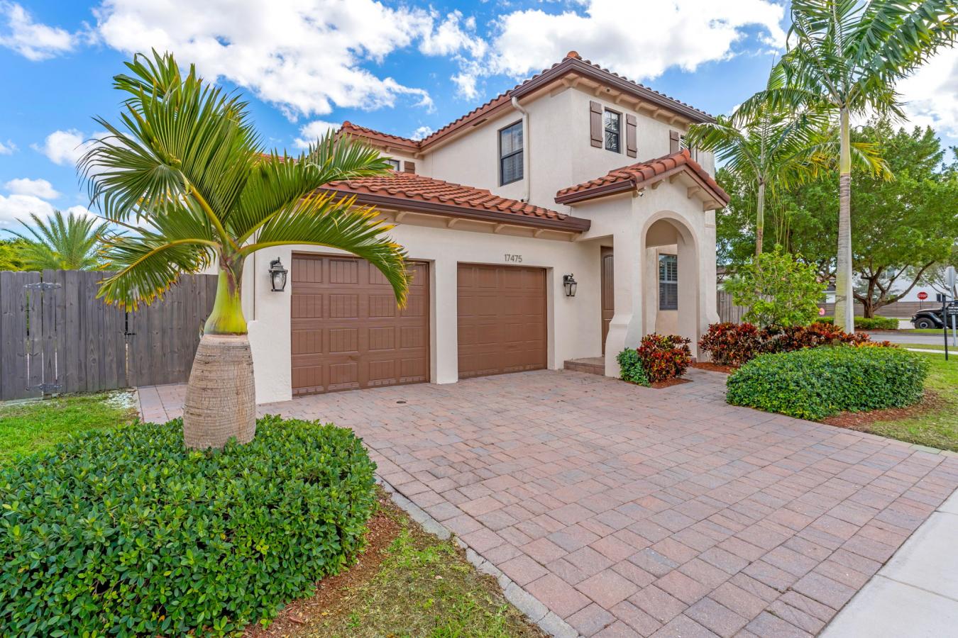 Miami, Florida, 33187, United States, 4 Bedrooms Bedrooms, ,4 BathroomsBathrooms,Residential,For Sale,2013831