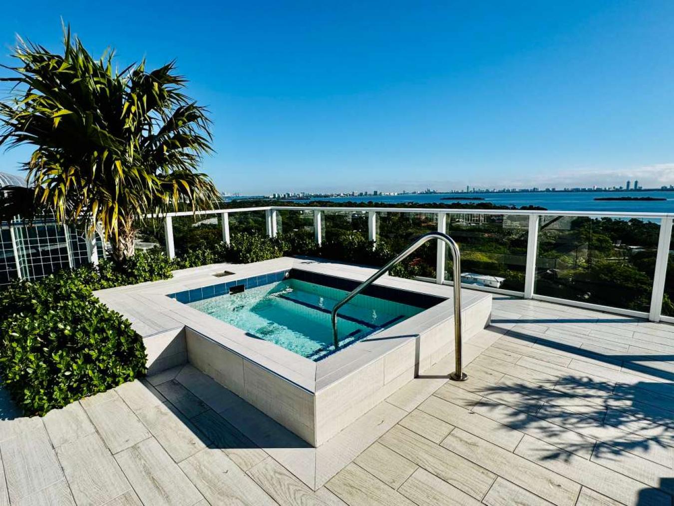 If you want to live in the best location, designed by an award-winning – image 5