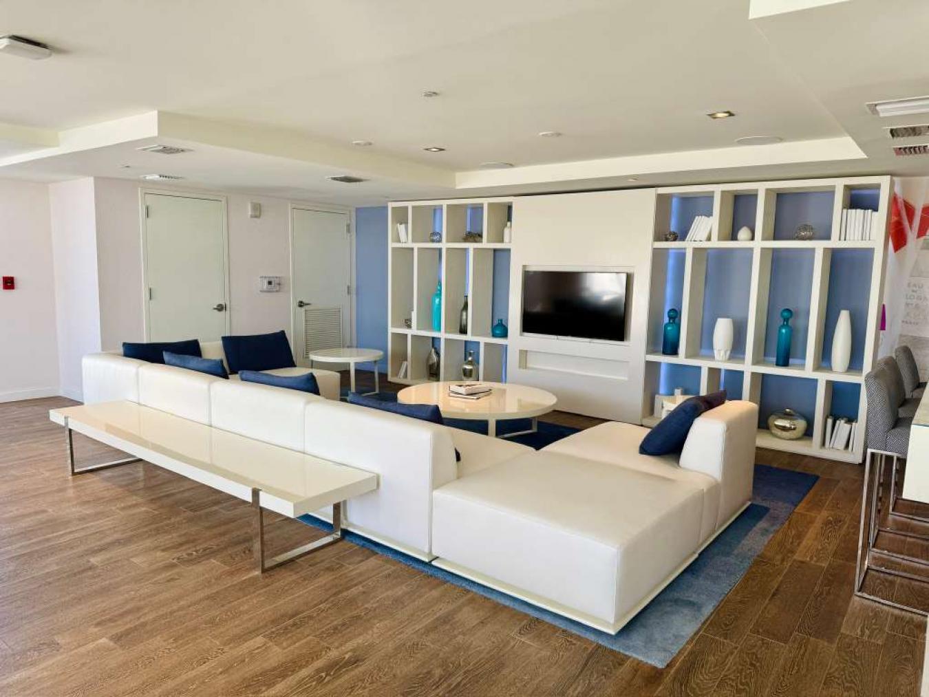 If you want to live in the best location, designed by an award-winning – image 8