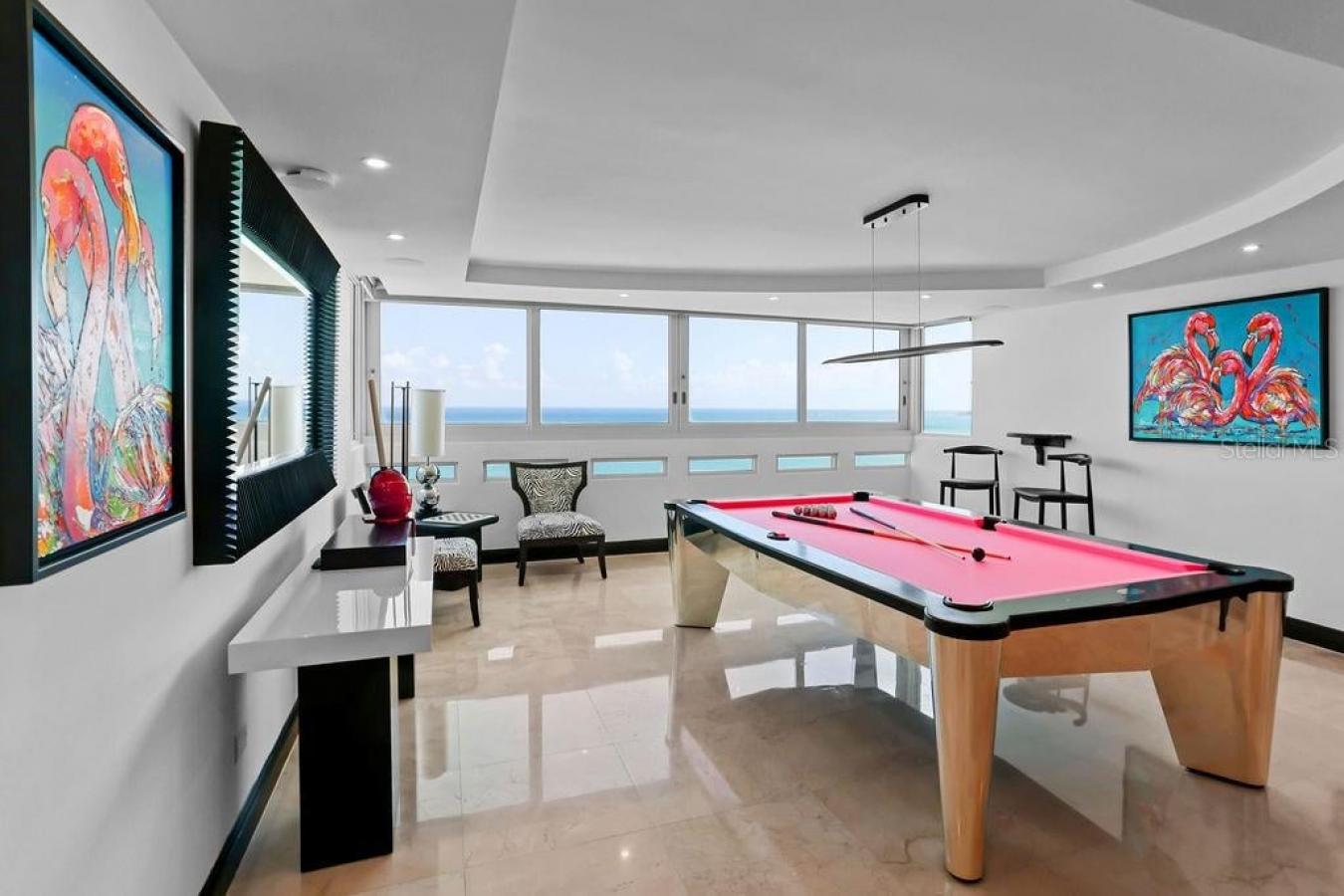 Carolina, Carolina, PR 00979, Puerto Rico, 5 Bedrooms Bedrooms, ,4 BathroomsBathrooms,Residential,For Sale,2014109