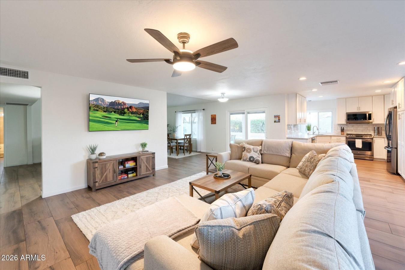 Scottsdale, Maricopa, 85250, United States, 4 Bedrooms Bedrooms, ,2 BathroomsBathrooms,Residential,For Sale,2014098